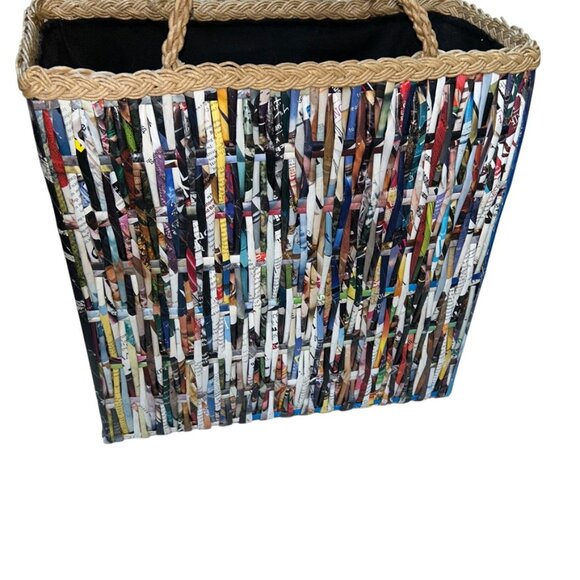 Halo Halo Philippines Tall Weave Handmade tote bag straw recycled magazine NEW - Picture 5 of 7